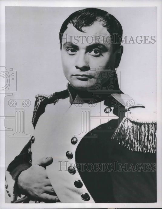 1953 Press Photo Actor Aram Katcher portrays Napoleon in "Scaramouche" - Historic Images