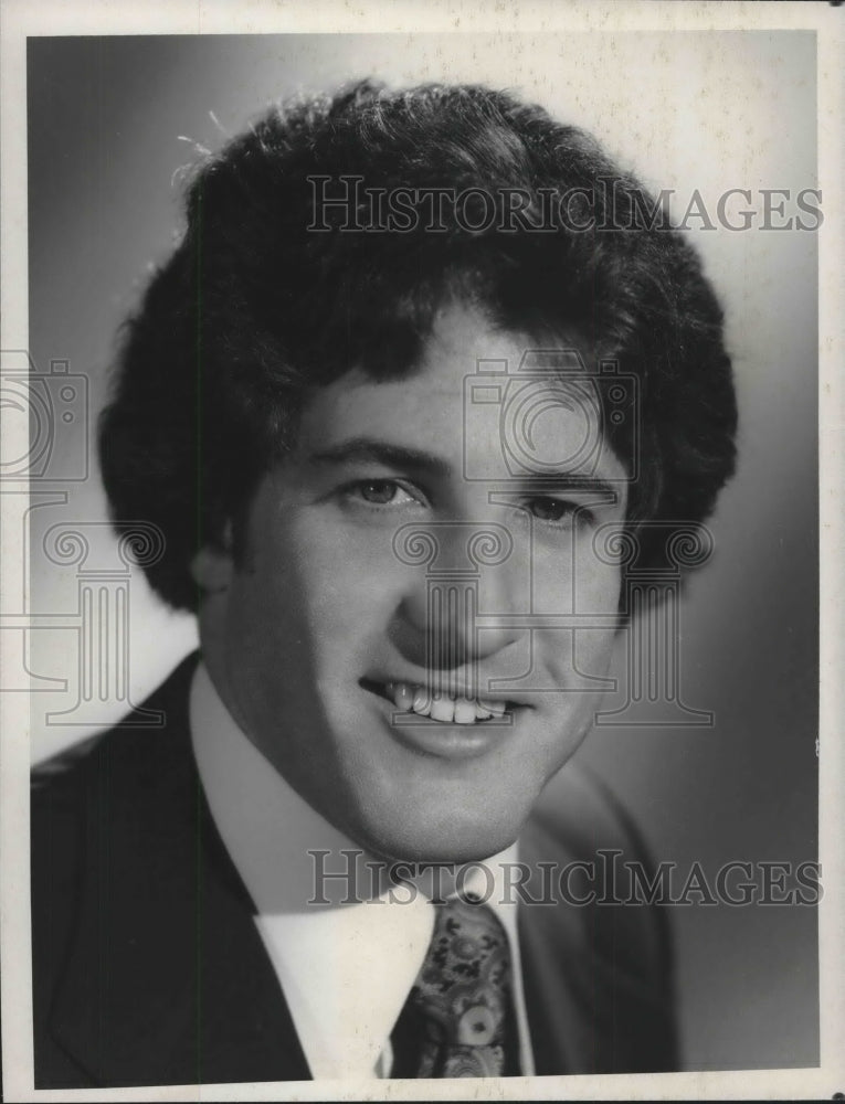 1976 Press Photo Michael Ogiens, Vice President, Daytime Programs, CBS-Historic Images