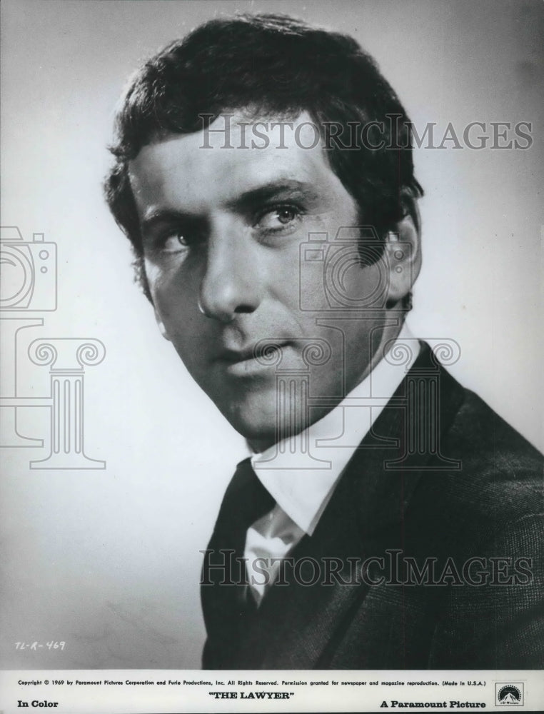 1969 Actor Barry Newman in &quot;The Lawyer&quot; - Historic Images