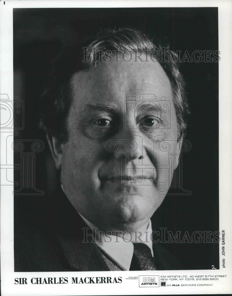 1983, Conductor Sir Charles Mackerras - mjp28406 - Historic Images