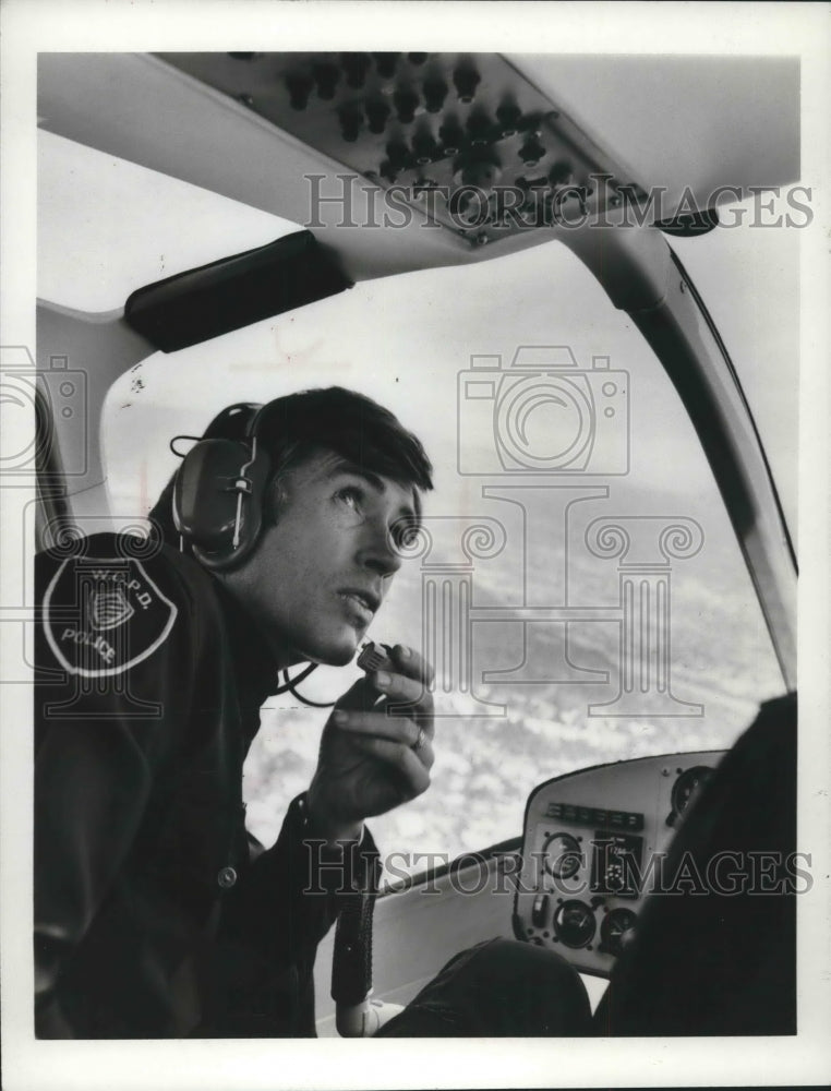 1974, Actor Jim McMullan - Historic Images