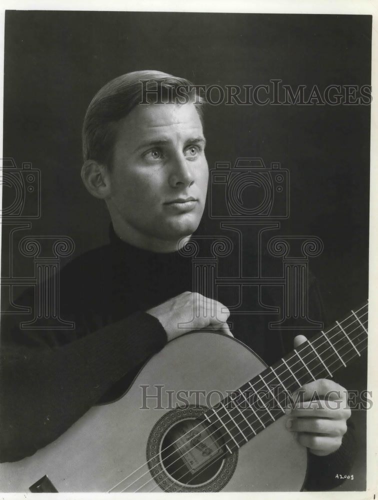 1971 Press Photo Christopher Parkening, guitarist - Historic Images