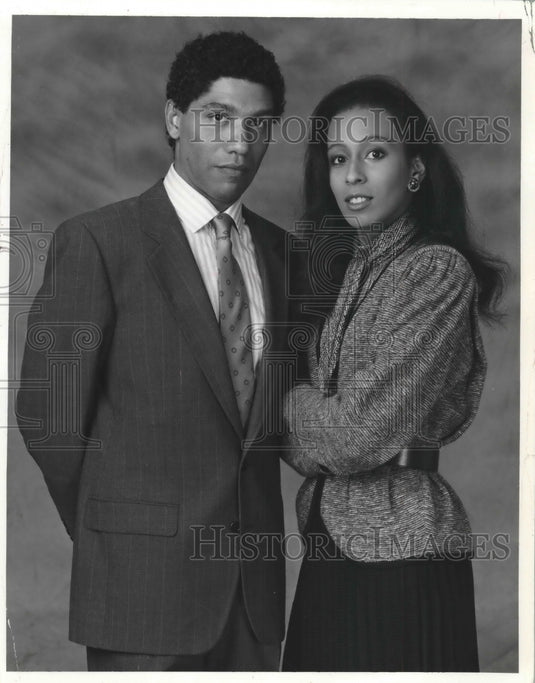 1990 Press Photo Peter James And Tamara Bouqett Star In 'As The World Turns' - Historic Images