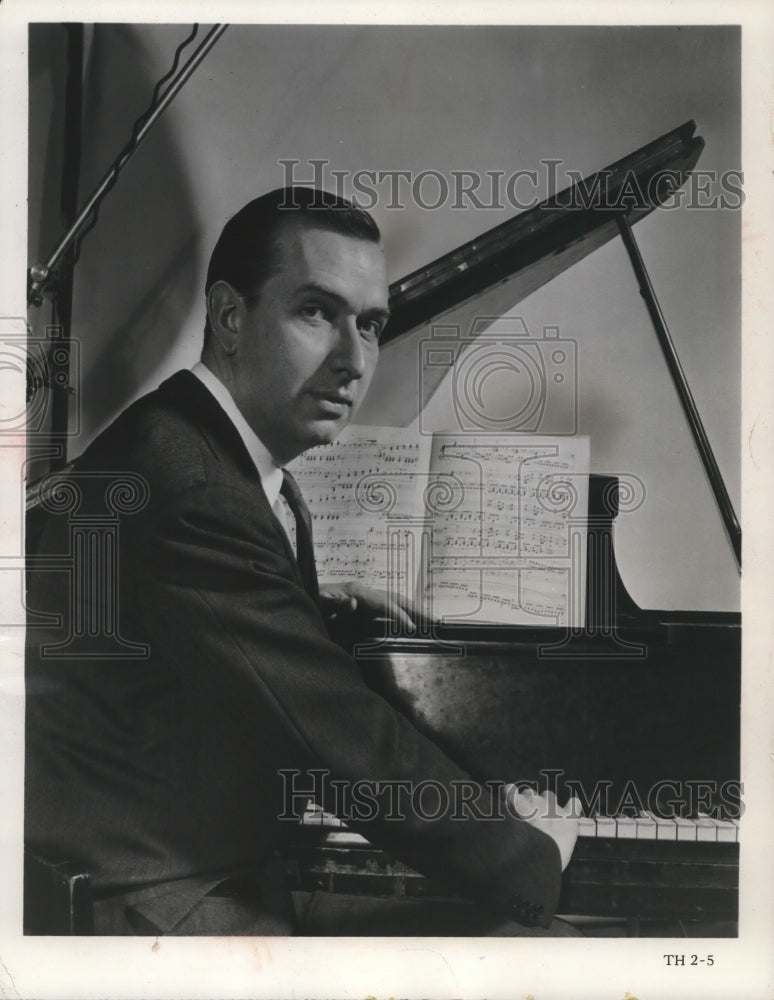 1959, Grant Johannesen, American pianist to appear on NBC-TV - Historic Images