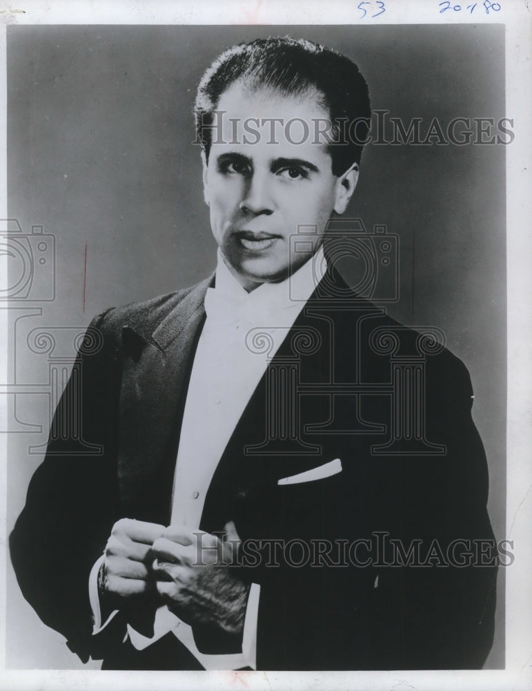 1964 Press Photo Donald Johanos, conductor of the Dallas Symphony - Historic Images