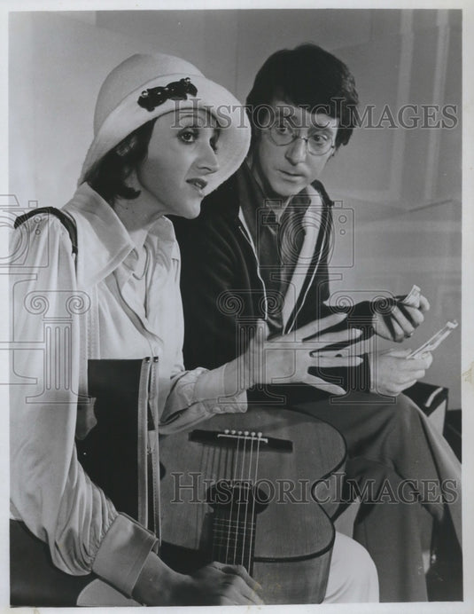 1976, Actors Patti Perkins & Renny Temple in an off Broadway Hit - Historic Images