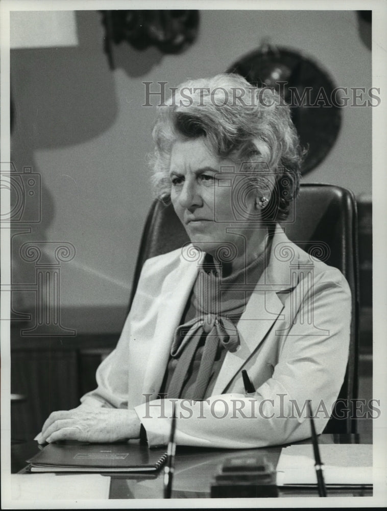 1973, Actress Ann Seymour plays psychoanalyst on &quot;Bright Promise&quot; - Historic Images