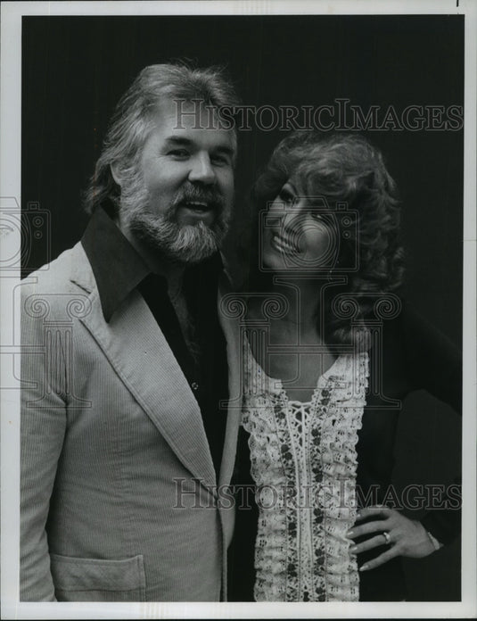 1978 Press Photo Kenny Rogers on "World's Largest Indoor Country Music Show" - Historic Images