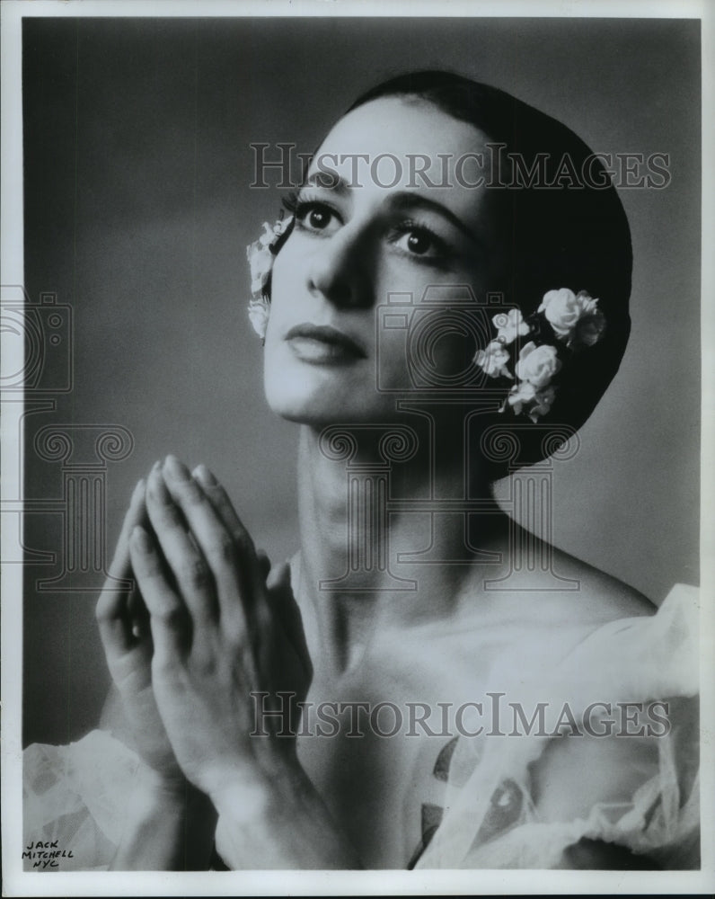 1970, Ballerina Lupe Serrano, Milwaukee - Historic Images