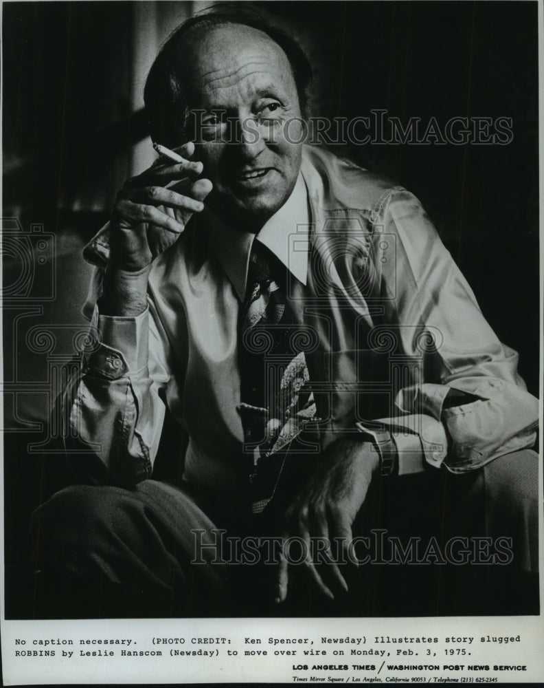 1975 Author Harold Robbins - Historic Images