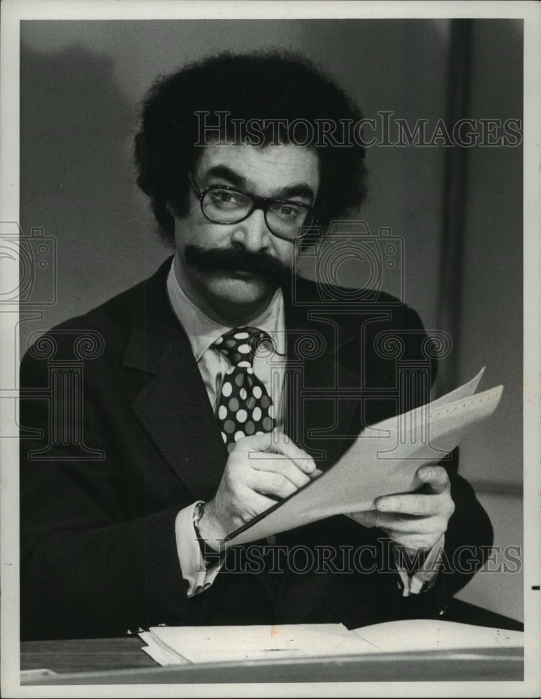 1973 Press Photo Gene Shalit, Sports News Panelist on the &quot;Today&quot; Show on NBC - Historic Images