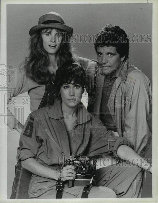 1985 Press Photo Erin Gray, Ed Marinaro, Lori Singer, staring, "Born Beautiful" - Historic Images