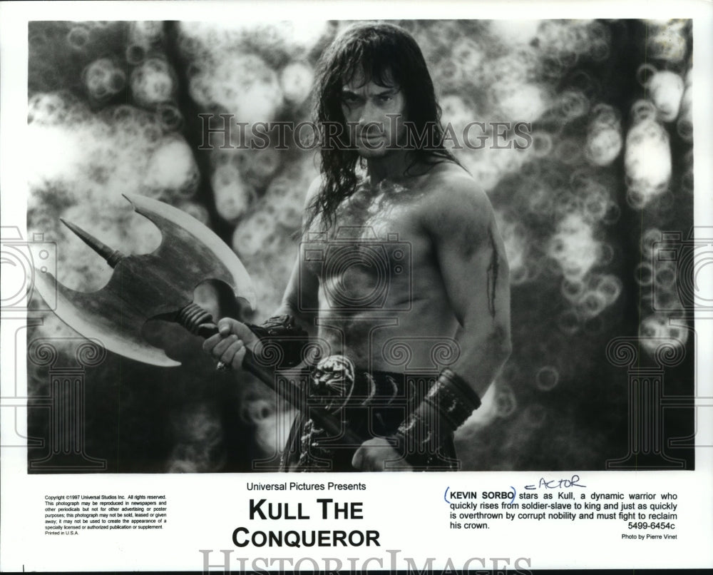1997 Press Photo Actor Kevin Sorbo Stars In 'Kull The Conqueror' - mjp29731 - Historic Images