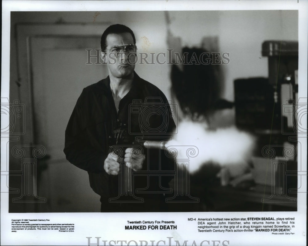 1990 Press Photo Actor Steven Seagal In Scene From &#39;Marked For Death&#39; - Historic Images