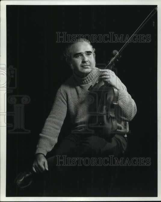 1973, Joseph Silverstein With The Violin - Historic Images