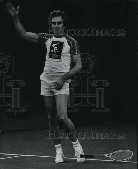 1978, Kenneth Schermerhorn of the Milwaukee Symphony playing tennis. - Historic Images