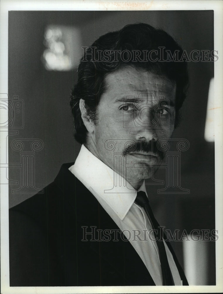 1987 Press Photo Actor Edward James Olmos - mjp30231 - Historic Images