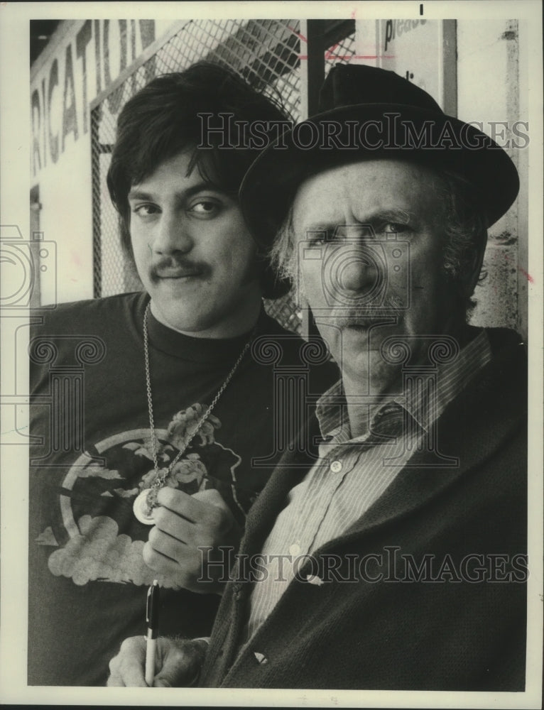 1975, Freddie Prinze &amp; Jack Albertson in &quot;Chico and the Man&quot; - Historic Images