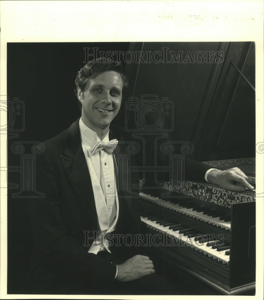 1988, Edward Parmentier, harpsichordist - mjp30360 - Historic Images