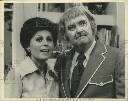 1975, Opera star Roberta Peters, Bob Keeshan as "Captain Kangaroo" - Historic Images
