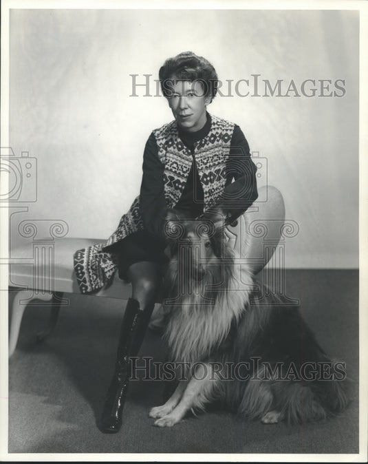 1973, Anne Powers Schwartz, wife of Journal employee. - Historic Images
