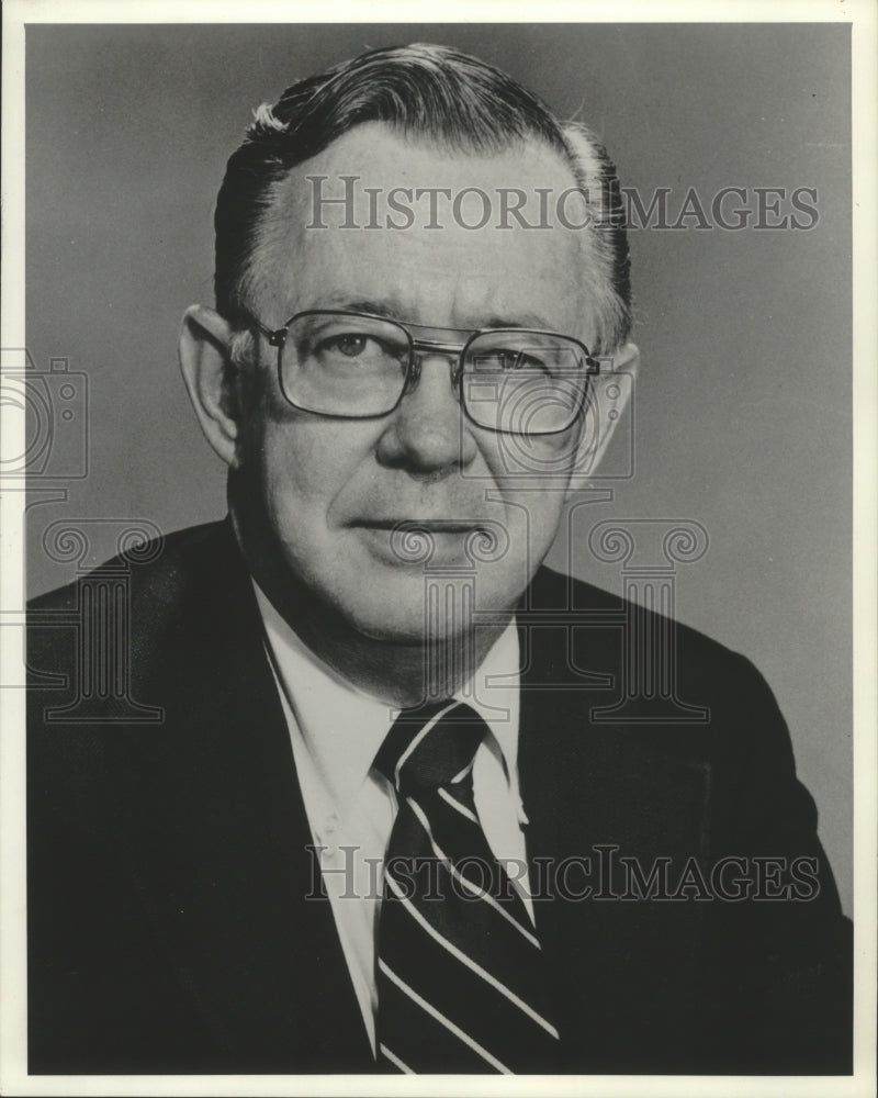 1976, CBS executive William Self - mjp30995 - Historic Images