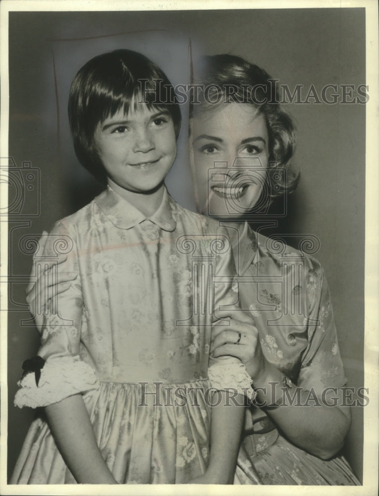 1963, Patty Petersen and Donna Reed in