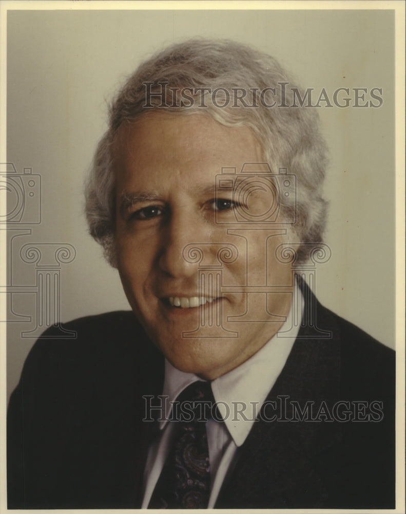 1992 Press Photo Louis Rukeyser, writer of Business Column, United States - Historic Images