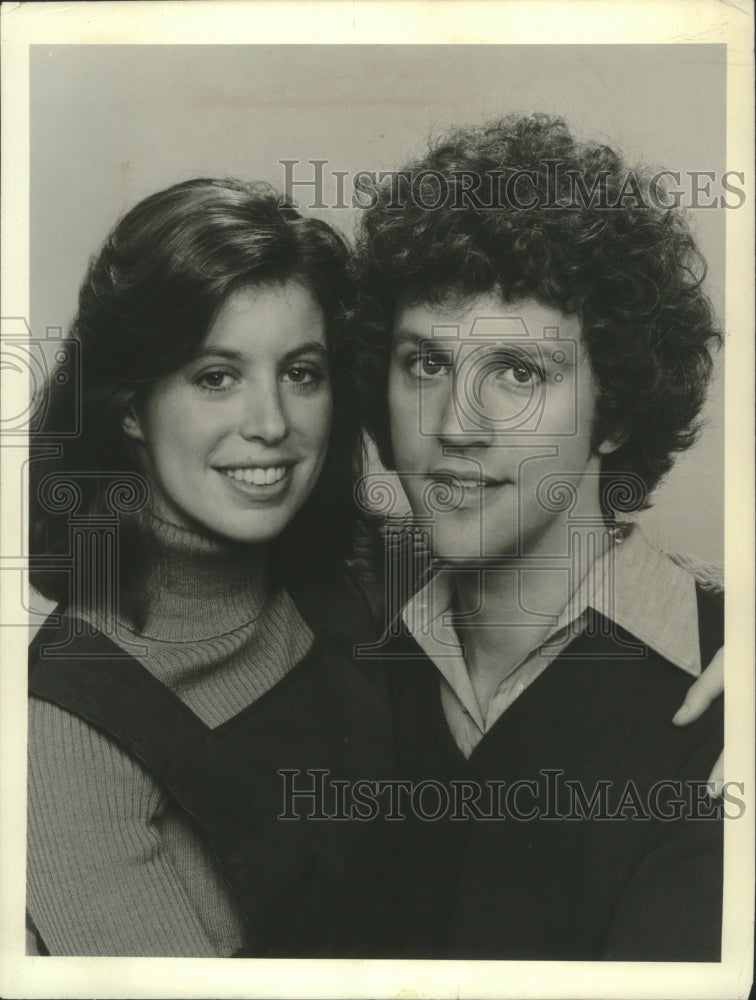1976 Press Photo Actress Elayne Heilveil and Actor John Rubinstein in "Family"-Historic Images