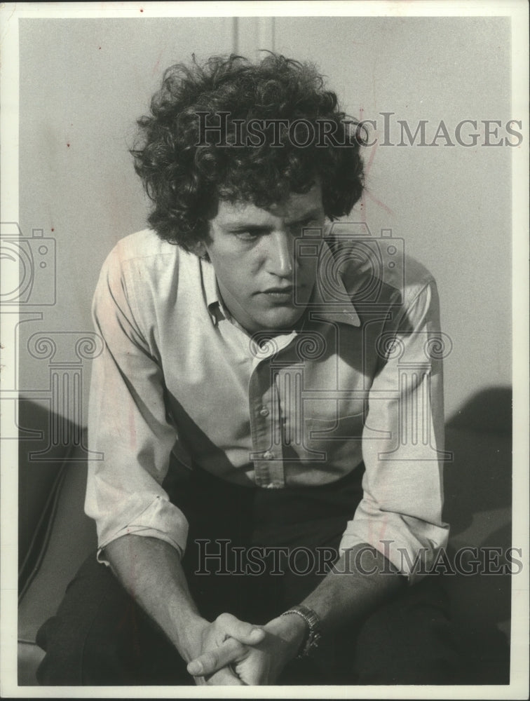 1971 Press Photo John Rubenstein stars in &quot;Four-In-One: The Psychiatrist&quot; on NBC - Historic Images
