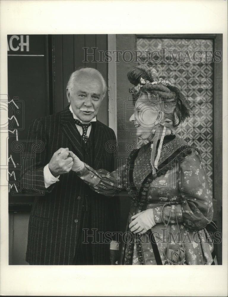 1966 Press Photo Charles Ruggles and Ruth McDevitt in