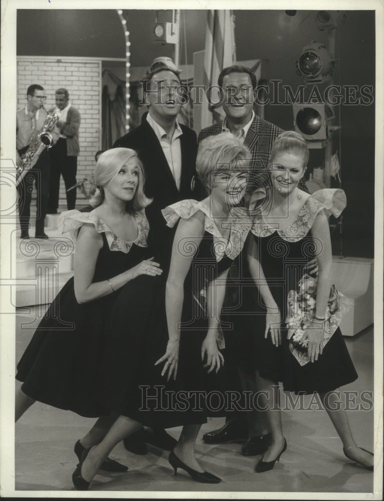 1966, Dick Martin, Dan Rowan and others on a NBC-TV show - mjp31547 - Historic Images