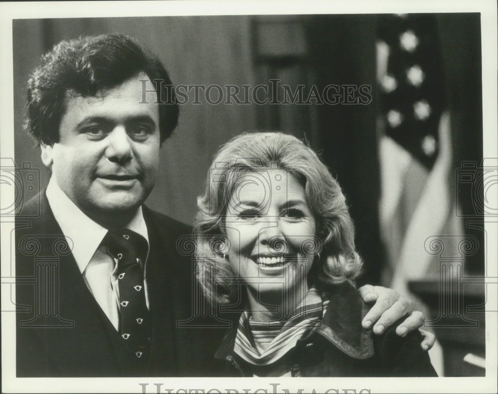 1974, Paul Sorvino and Michael Learned star in TV satirical comedy. - Historic Images