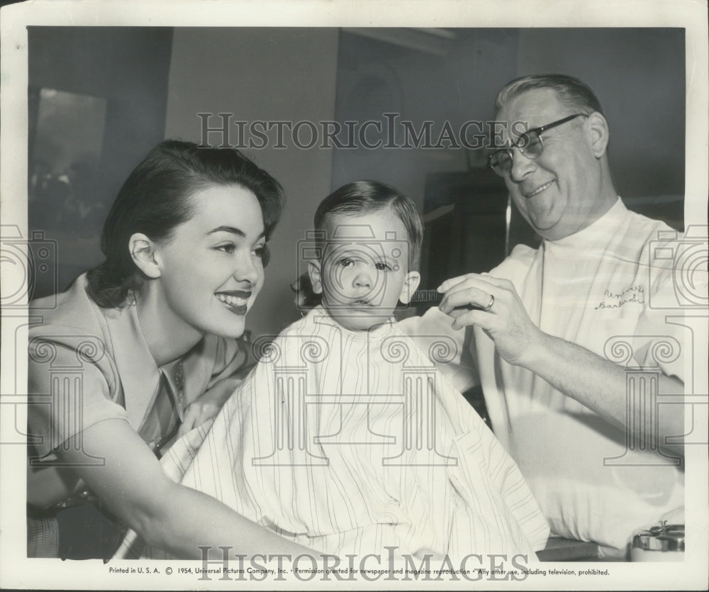 1954 Press Photo Christopher Merrill Hunter son of actor Jeff Hunter & others-Historic Images