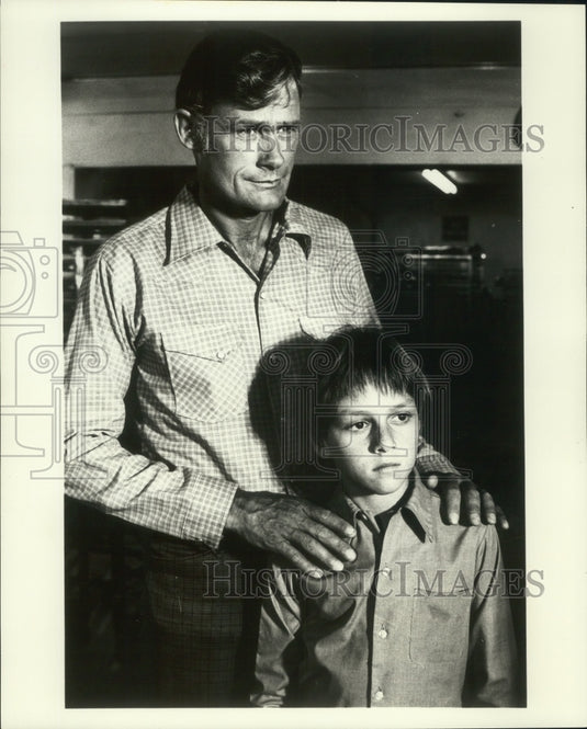 1973, Actor Ron Hayes With Joshua Albee In 'Homecoming' - mjp32342 - Historic Images