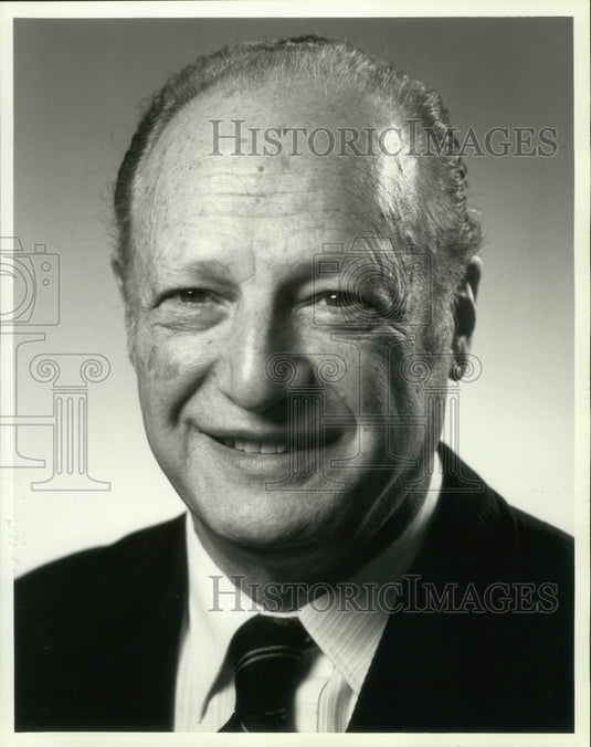 1982, Leonard Sorkin violinist resigns for new post as director UWM. - Historic Images