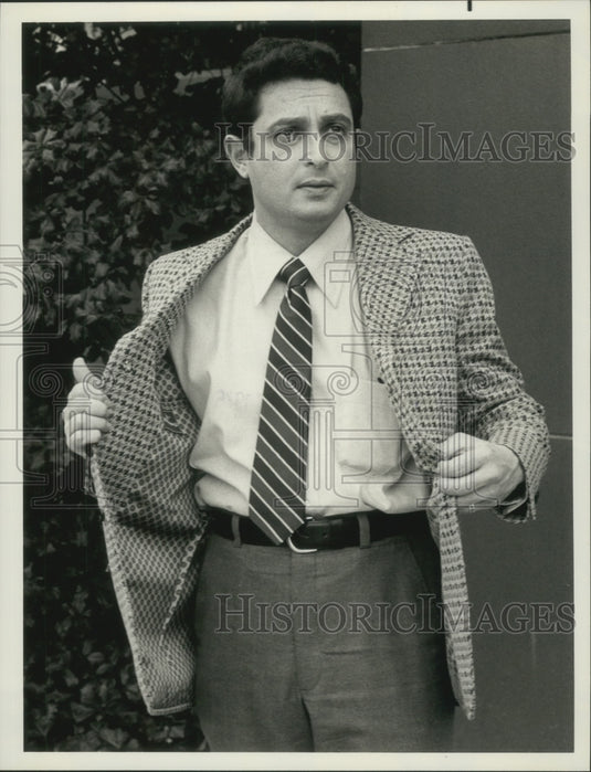 1976, Carl Stern, NBC News Correspondent - mjp32687 - Historic Images