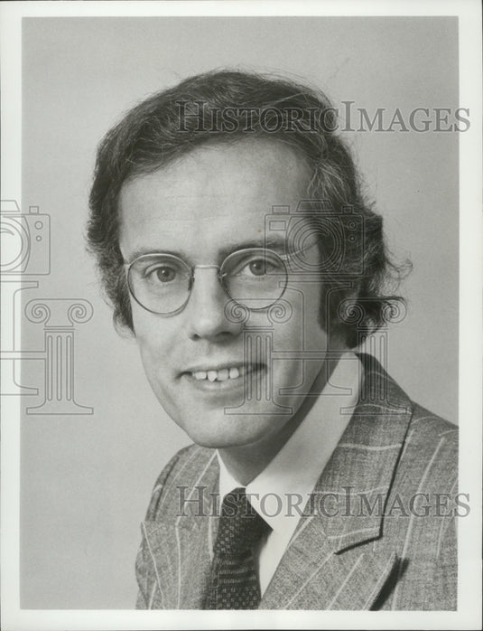 1980 Press Photo ABC News Executive Producer Of "20/20" Bob Shanks - Historic Images