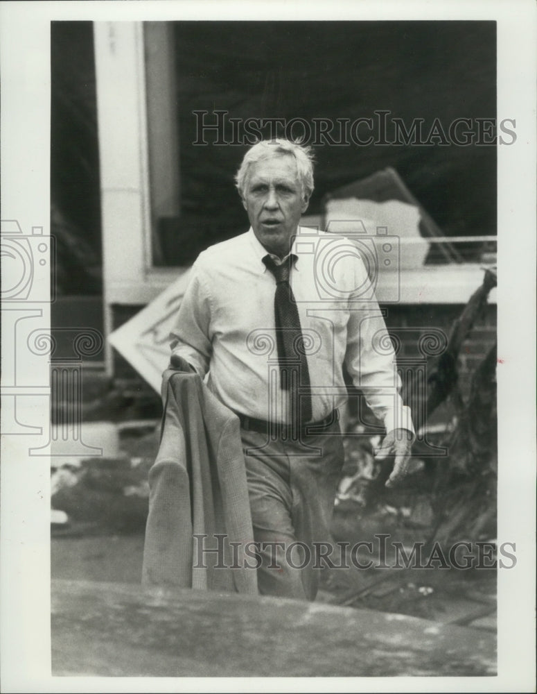1983 Press Photo Jason Robards stars in &quot;The Day After&quot; on ABC-TV - mjp32937 - Historic Images