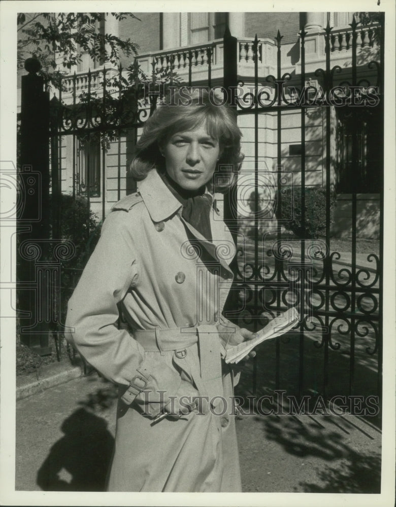 1981 Press Photo NBC News Correspondent Jessica Savitch in front of the Capitol-Historic Images