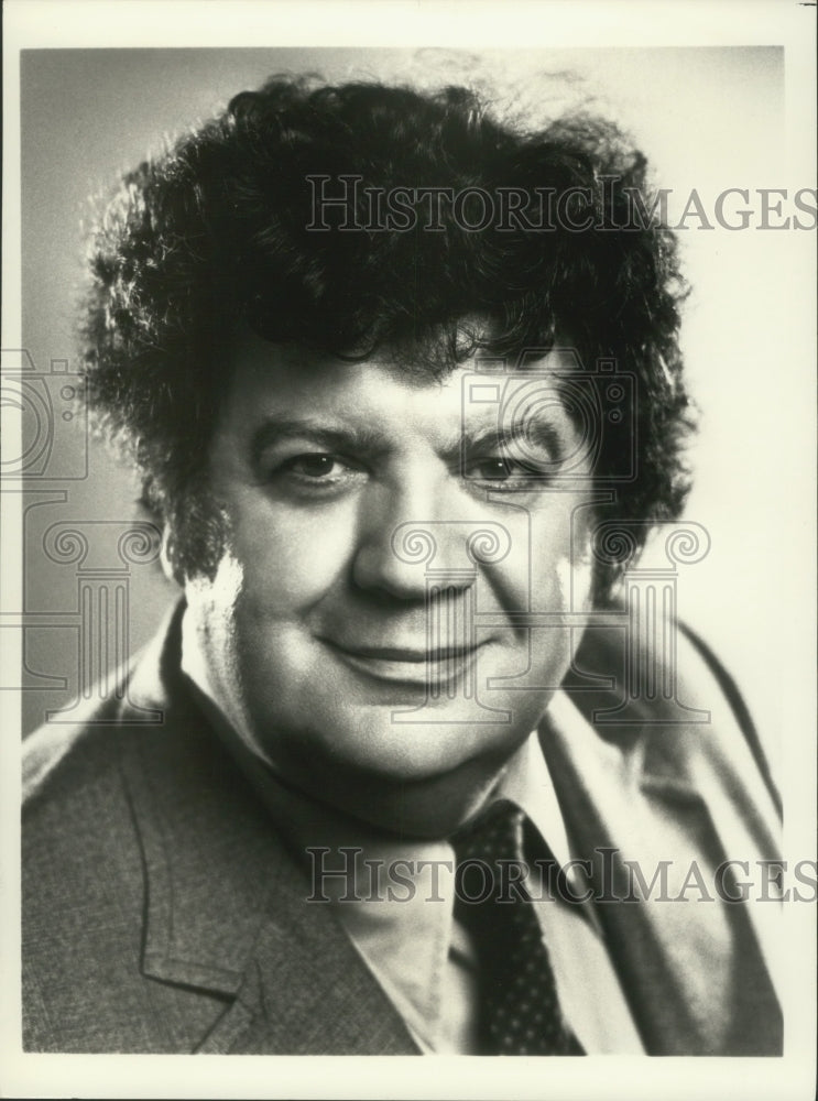 1976, George Savalas As Detective Stavros On CBS&#39; &#39;Kojak&#39; - mjp33007 - Historic Images
