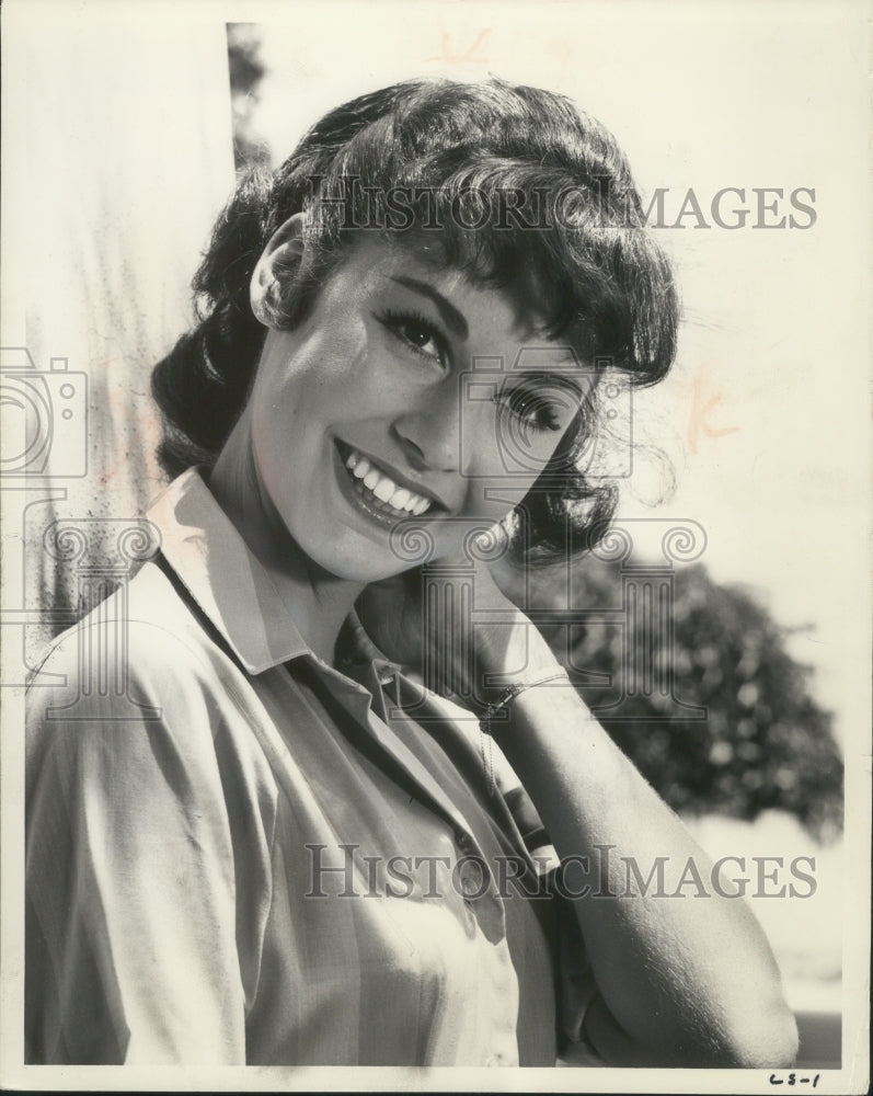 1966, Laurie Sibbald stars in "No Time For Sergeants" on ABC-TV - Historic Images