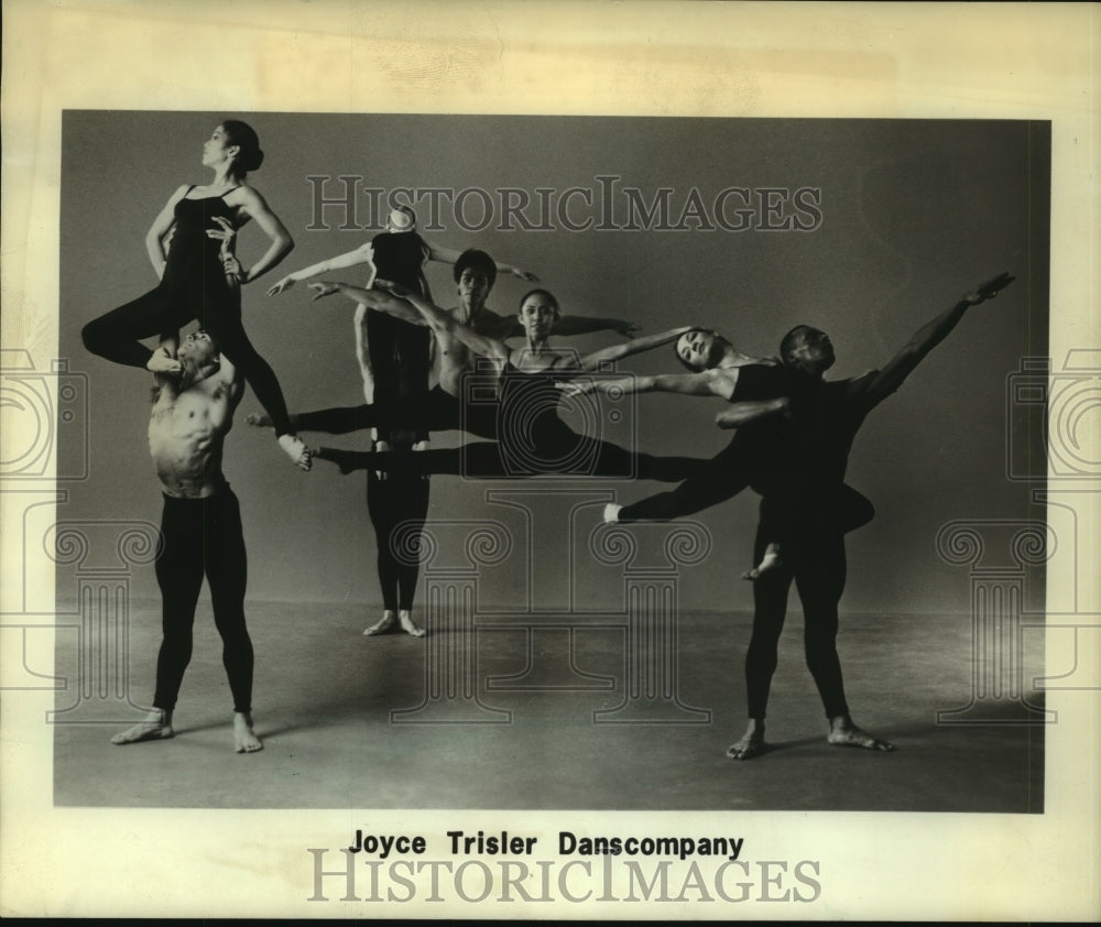 1984, The Joyce Trisler Danscompany performs - mjp33249 - Historic Images
