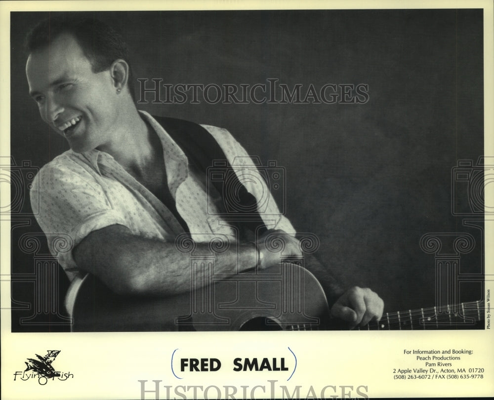 Press Photo Fred Small, musician - mjp33519 - Historic Images