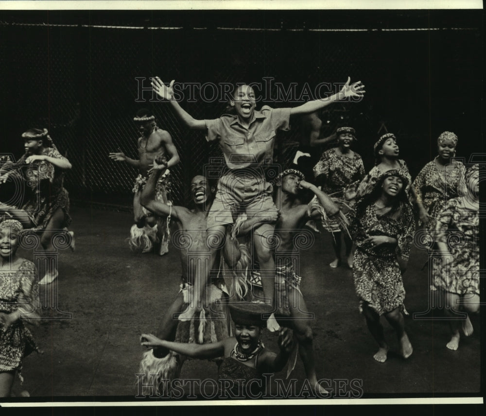 1991 Press Photo &quot;Sarafina!&quot; a musical play about South Africa - mjp33554 - Historic Images