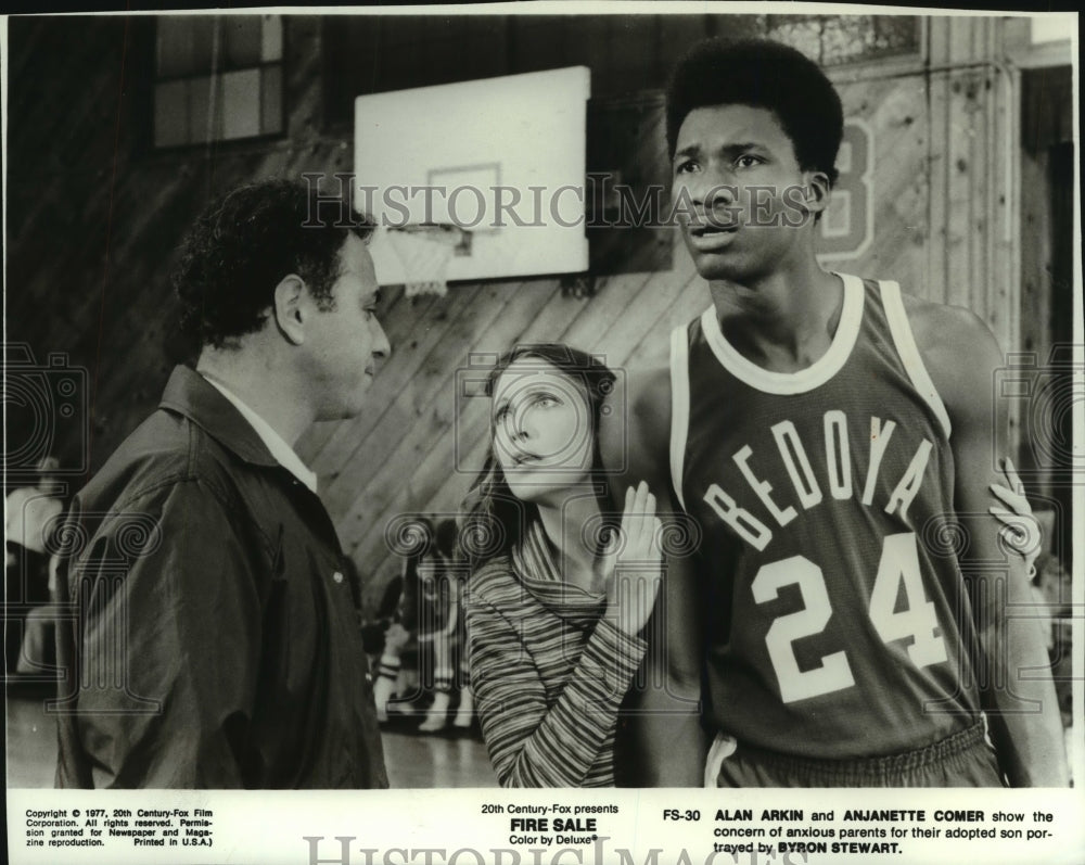 1977, Byron Steward, as basketball player, other in Fire Sale movie - Historic Images