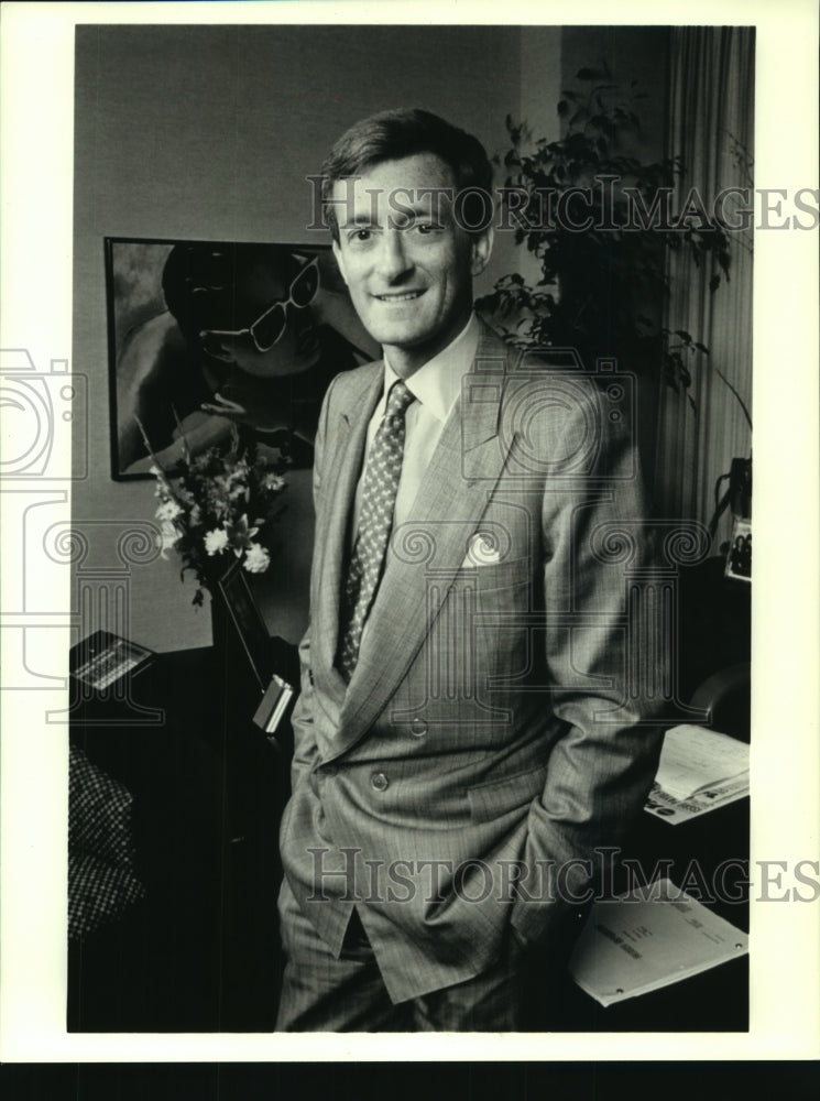 1993, Jeff Sagansky, President of CBS Entertainment Division - Historic Images