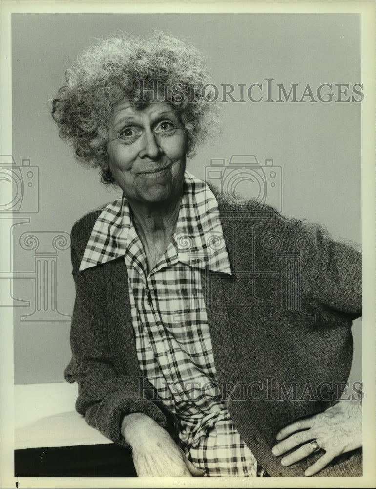 1983 Press Photo Actress Maxine Stuart as Amanda Earp in &quot;The Rousters&quot; on NBC - Historic Images