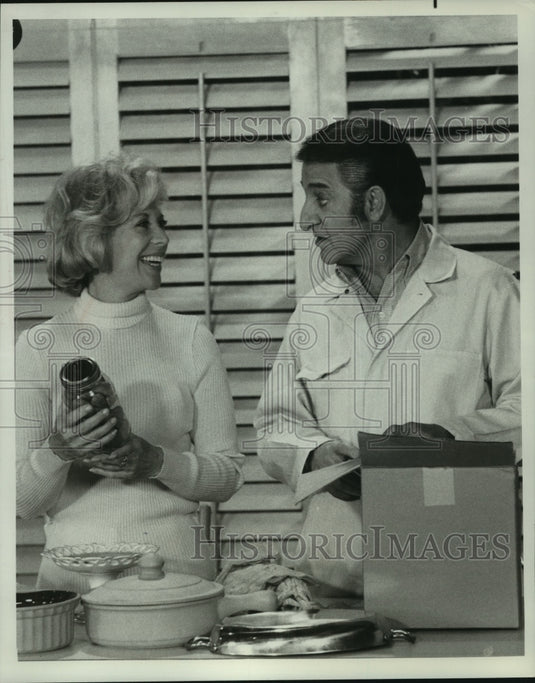 1973, Dinah Shore hosts "Dinah in Search of the Ideal Man" - Historic Images