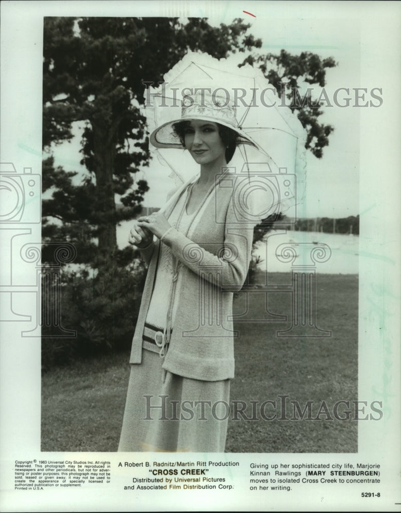 1983, United States Actress Mary Steenburgen in &quot;Cross Creek&quot; - Historic Images
